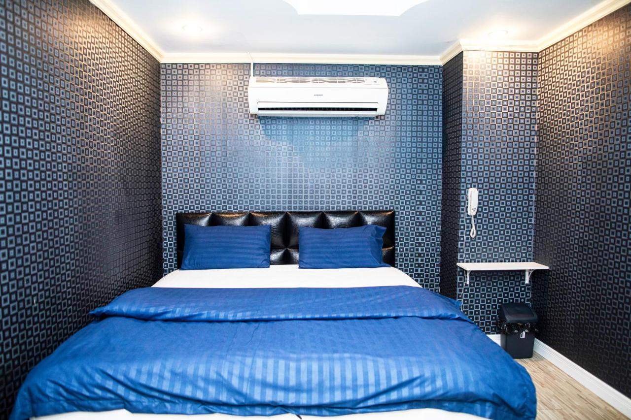Merry Inn Suites Pattaya Extérieur photo